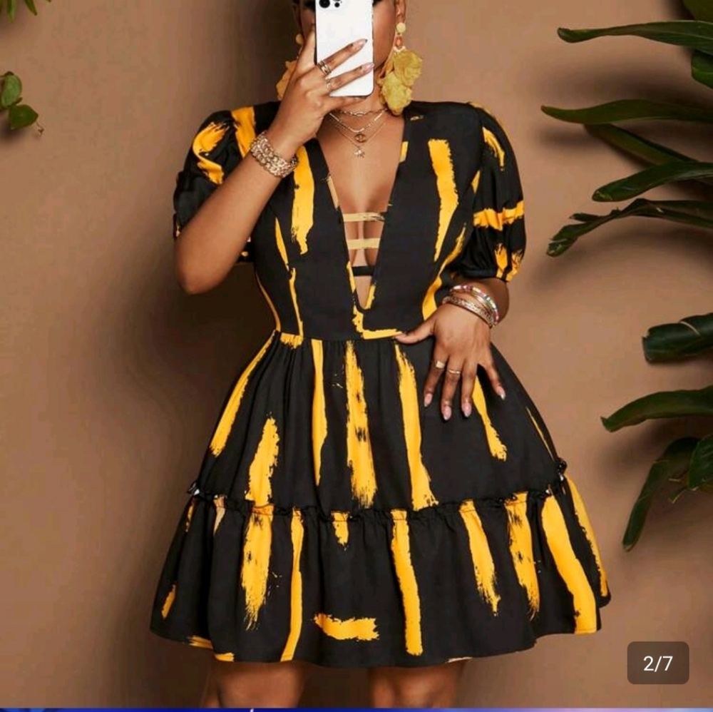 Shein Black & Yellow Striped V-Neck Short Dress 1XL - Picture 4 of 11